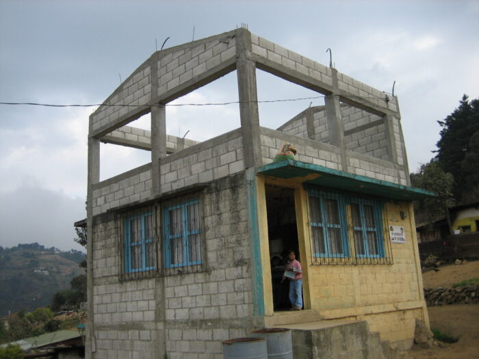 Construcción de la segunda planta del Proyecto La Pedrera