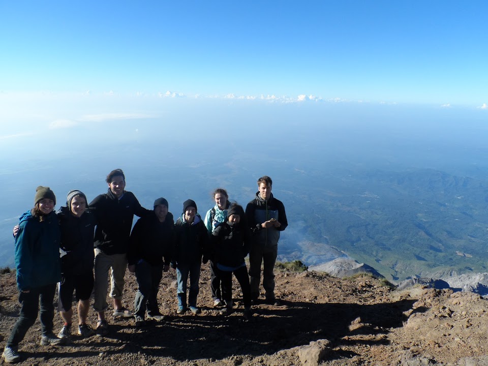 hikers-peak-santa-maria-volcano