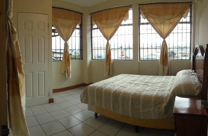 apartment-10-bedroom-rent-quetzaltenango-700x458