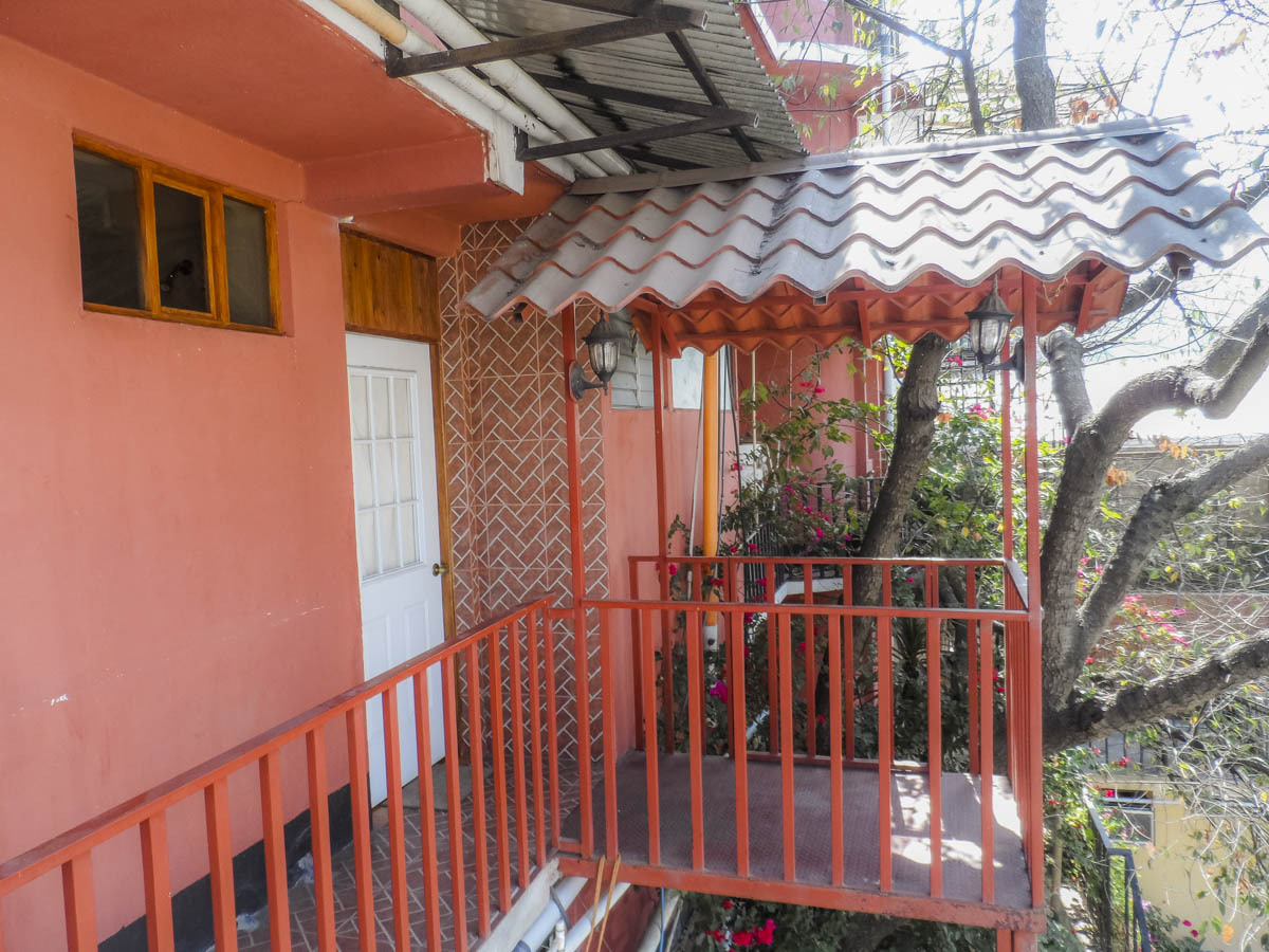 balcony-rent-apartment-quetzaltenango
