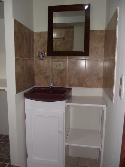 bathroom-apartment-3b-xela-2-e1404778167225