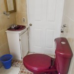 studio-rent-quetzaltenango-bathroom