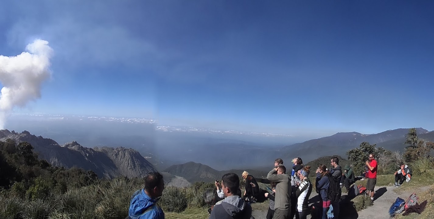 panoramic-vew-santiaguito-volcan-guatemala