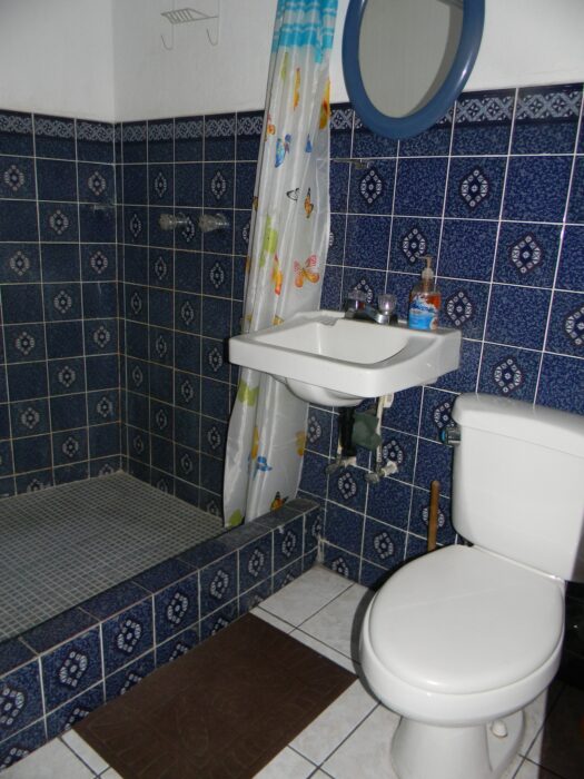 Bathroom, planta baja