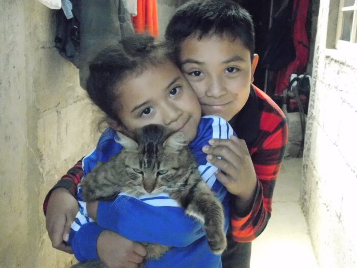 Proyecto comunitario La Pedrera apoyando a los niños de Quetzaltenango